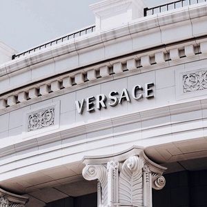 Meet your Posher, Ava